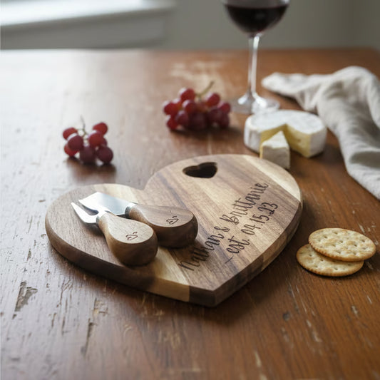 Engraved Acacia Heart Keepsake – Custom Wooden Gift for Love, Marriage & Milestones